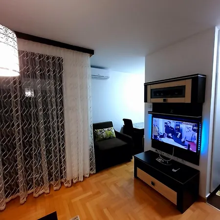 Apartman Anybl01